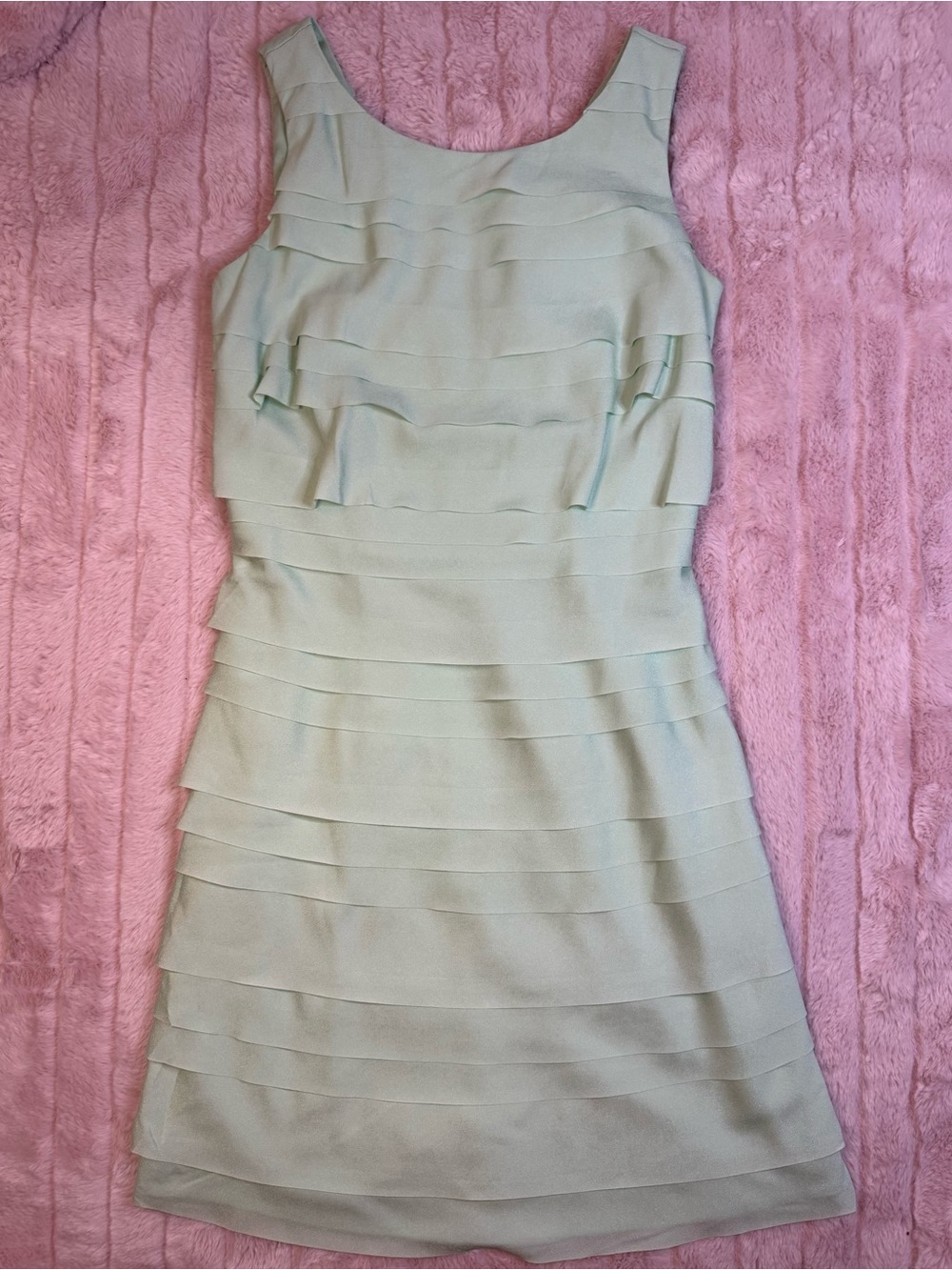Gianni Bini - NWOT y2k Sleeveless Tiered Mint Green Mini-Dress - Size 2